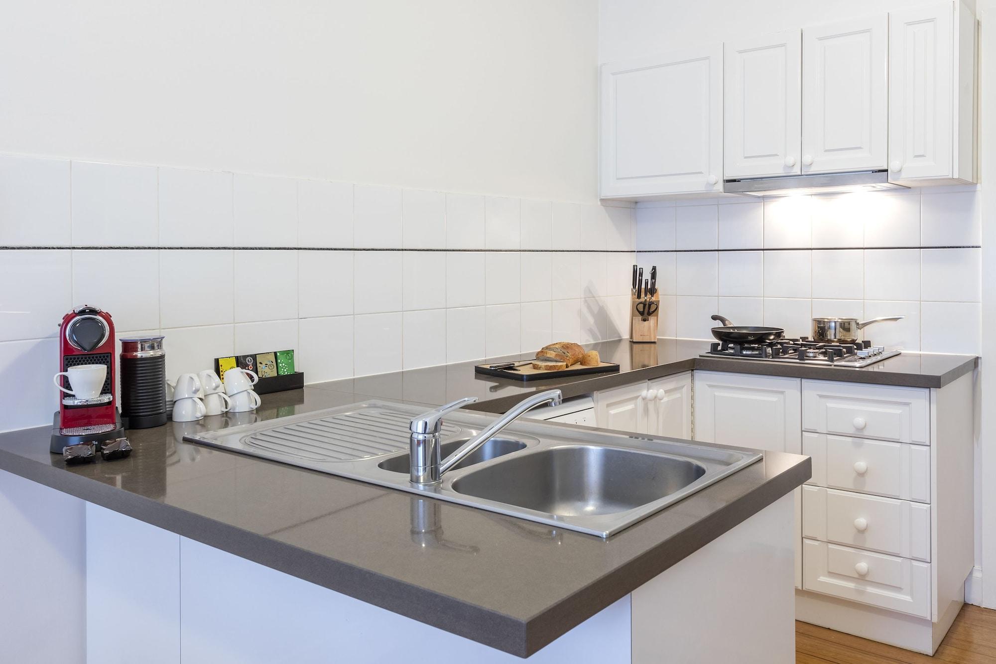 Kimberley Gardens Hotel, Serviced Apartments And Serviced Villas Melbourne City Exterior foto