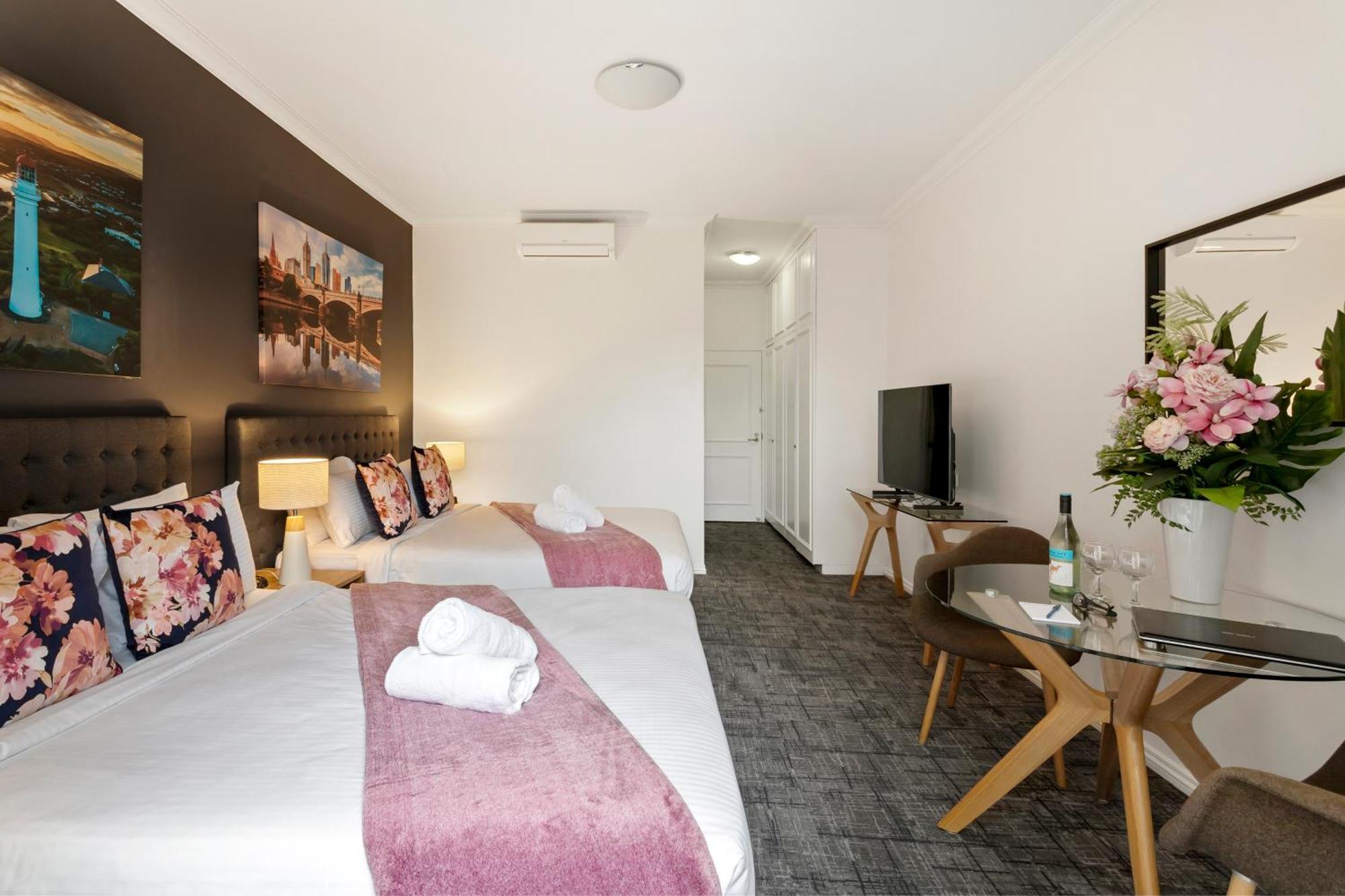 Kimberley Gardens Hotel, Serviced Apartments And Serviced Villas Melbourne City Exterior foto