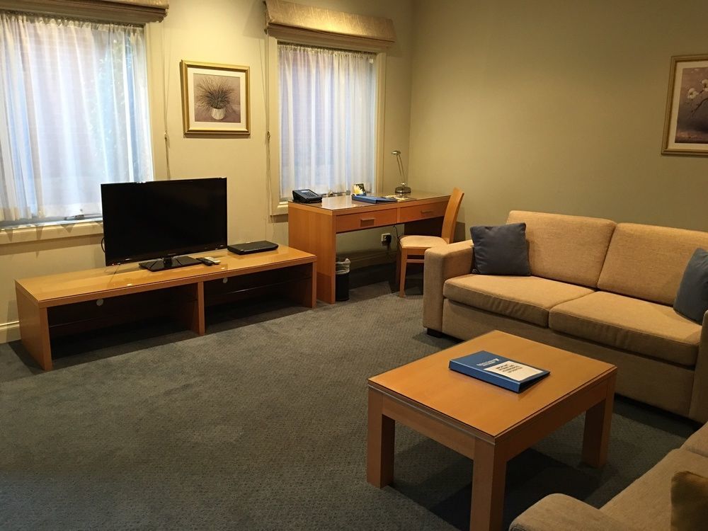 Kimberley Gardens Hotel, Serviced Apartments And Serviced Villas Melbourne City Exterior foto