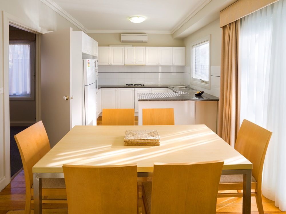 Kimberley Gardens Hotel, Serviced Apartments And Serviced Villas Melbourne City Exterior foto