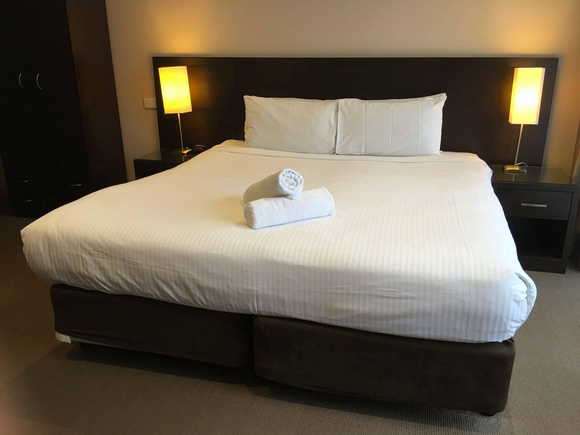 Kimberley Gardens Hotel, Serviced Apartments And Serviced Villas Melbourne City Exterior foto
